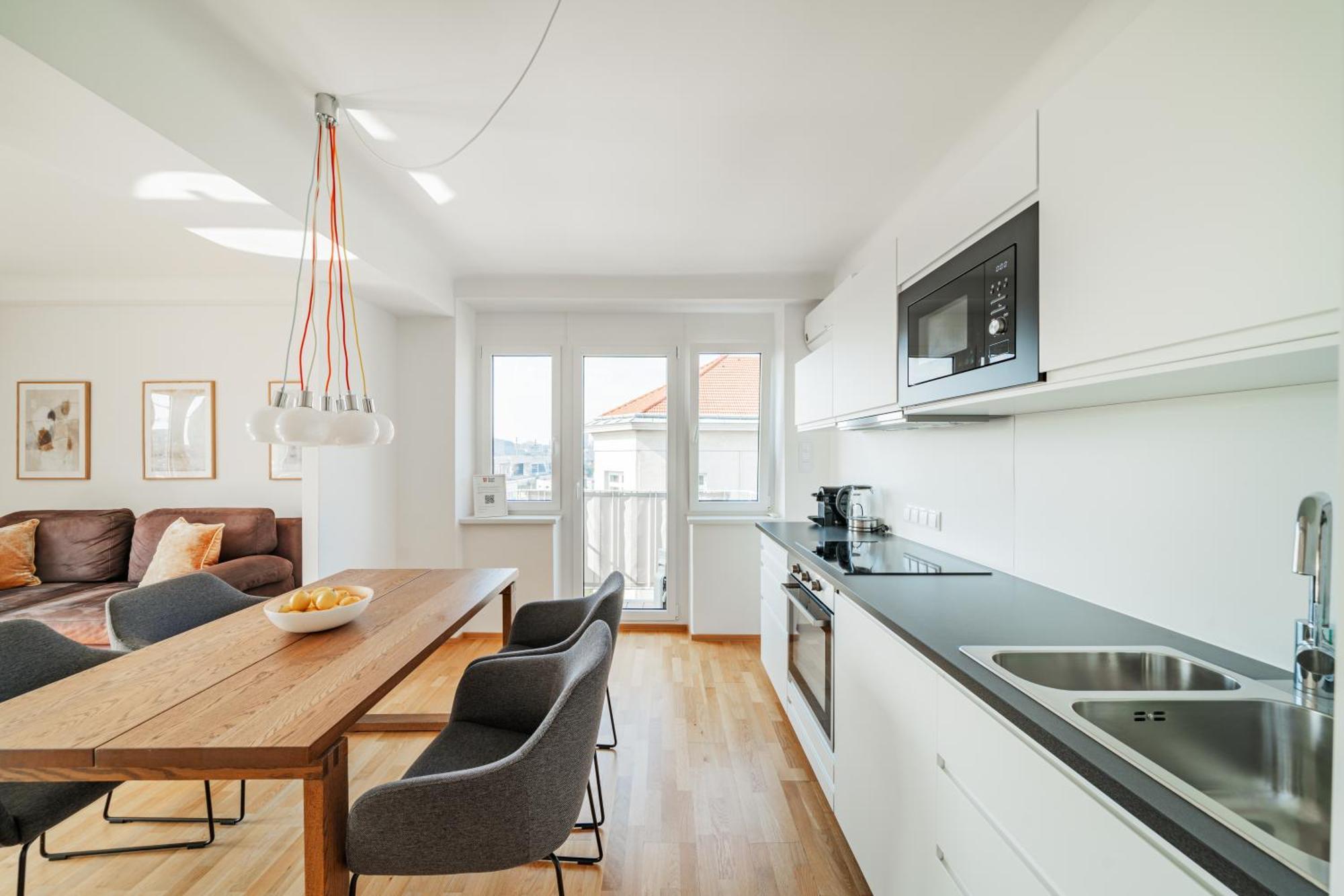 Central 60M2 Suite 10 Min Walk From Main Station Виена Екстериор снимка