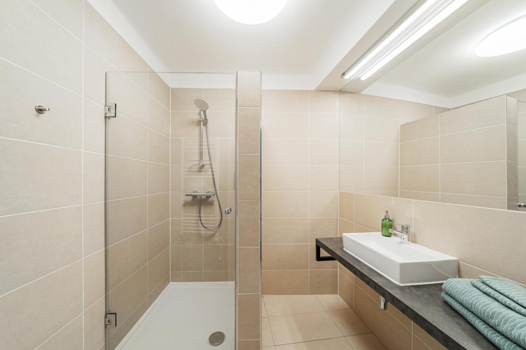 Central 60M2 Suite 10 Min Walk From Main Station Виена Екстериор снимка